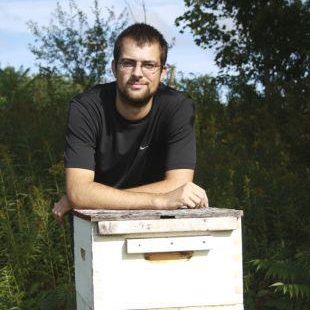 Eric Bélanger Laflamme, Beekeeper and co-owner of Les Petites Écores Farm